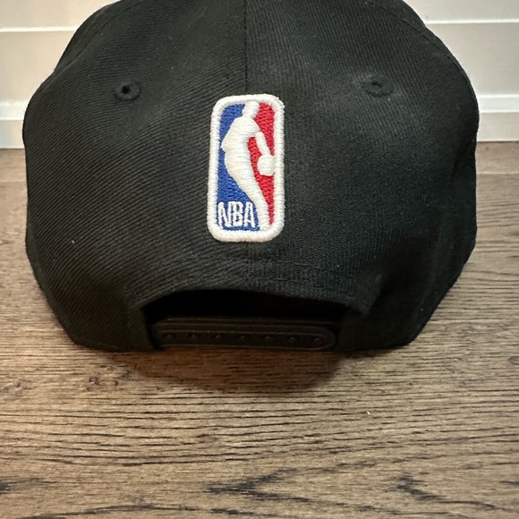 New Era Raptors 2019 Champion SnapBack - Picture 4 of 5